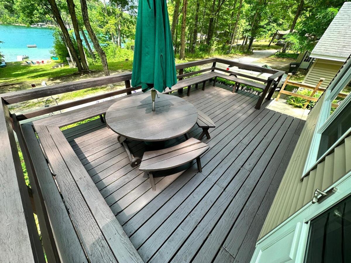 Emerald Cove Cottage-3 Bd, 2 Ba-Sleeps 10 Newaygo Exterior photo